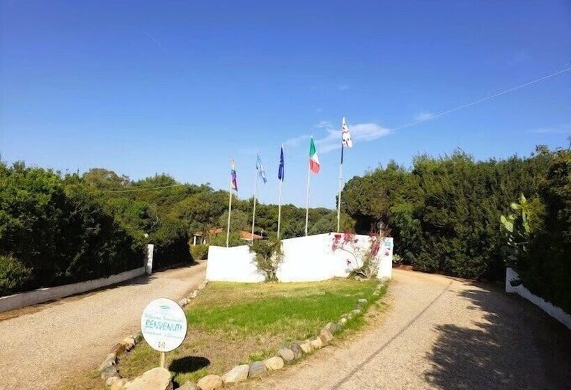 Отель Happy Camp Mobile Homes In Camping Village Baia Paradiso