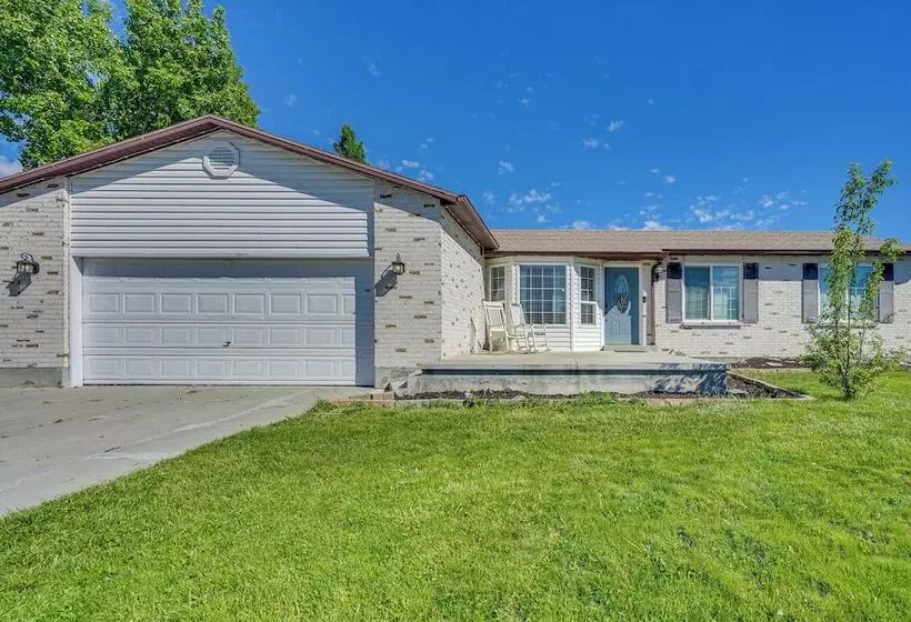 Lakefront Utah Home W/ Private Beach, Dock & Canoe