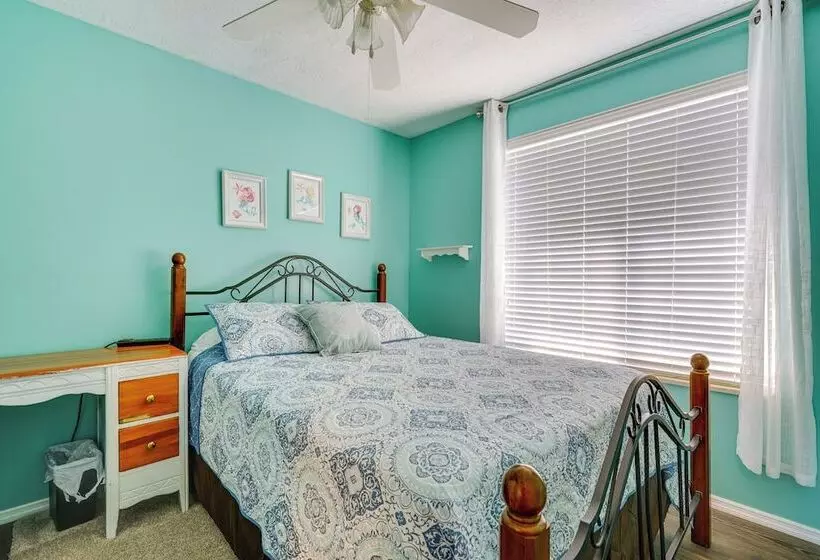 Lakefront Utah Home W/ Private Beach, Dock & Canoe