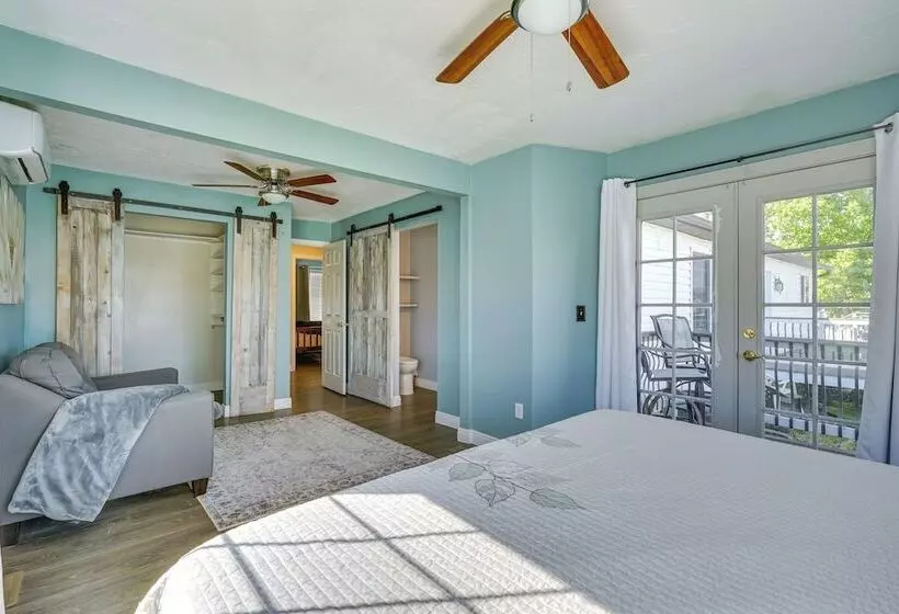 Lakefront Utah Home W/ Private Beach, Dock & Canoe