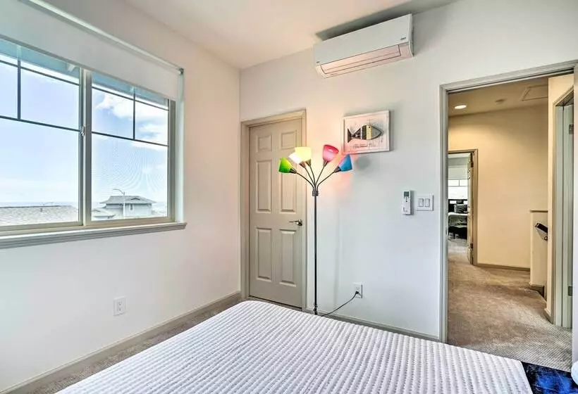 Modern Waianae Home W/ Mountain & Valley View