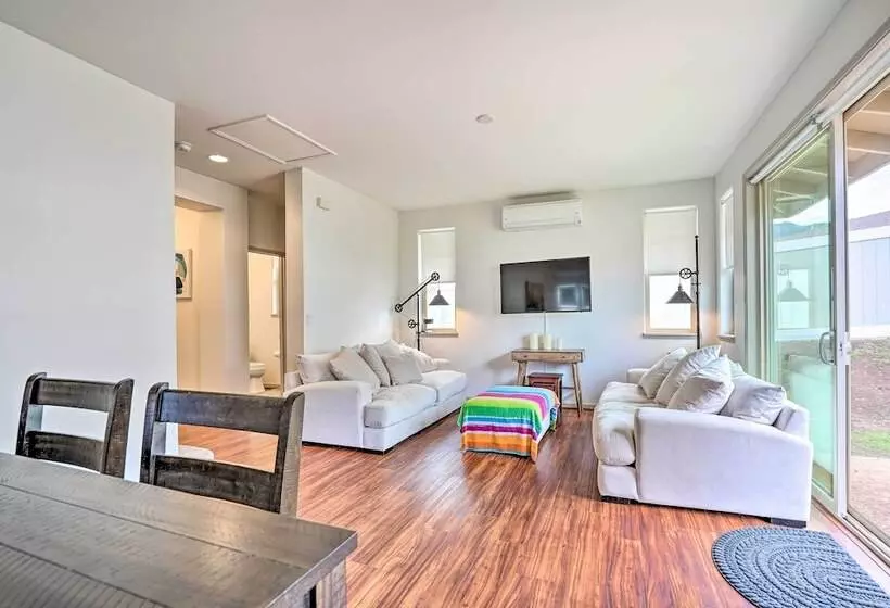 Modern Waianae Home W/ Mountain & Valley View