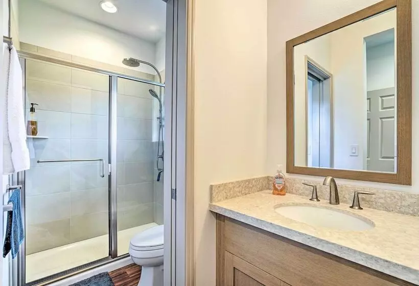 Modern Waianae Home W/ Mountain & Valley View