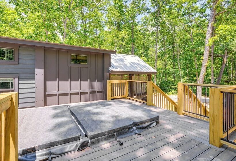 Monteagle Cabin W/ Swim Spa, Sauna & Fire Pit!
