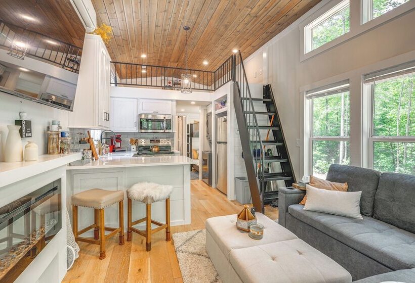 Monteagle Cabin W/ Swim Spa, Sauna & Fire Pit!