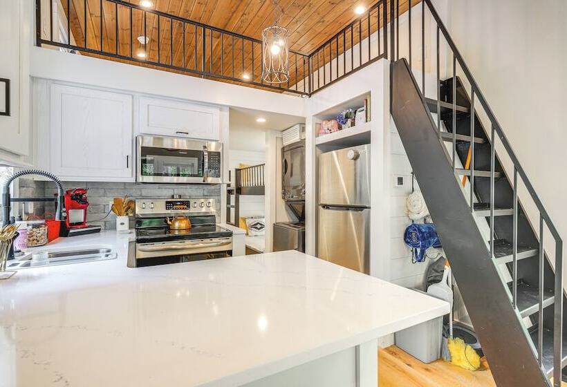 Monteagle Cabin W/ Swim Spa, Sauna & Fire Pit!