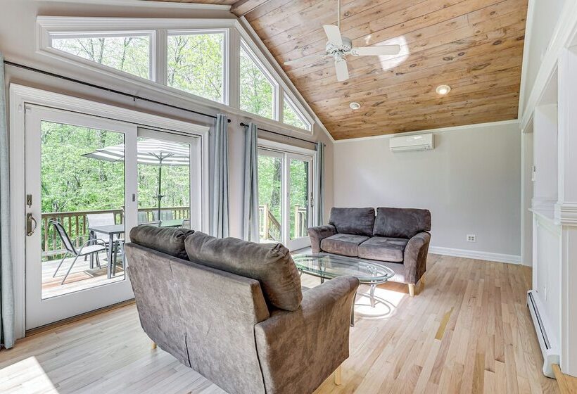 11 Mi To Powder Ridge Mountain: Connecticut Home