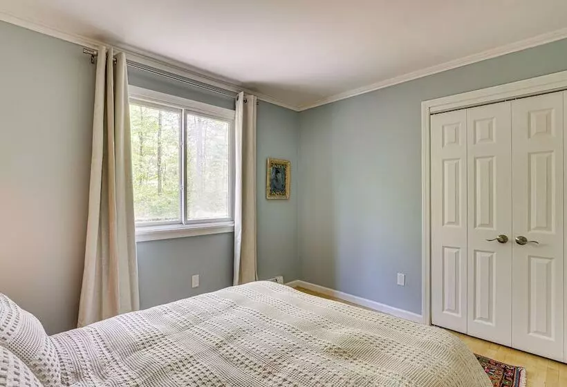 11 Mi To Powder Ridge Mountain: Connecticut Home