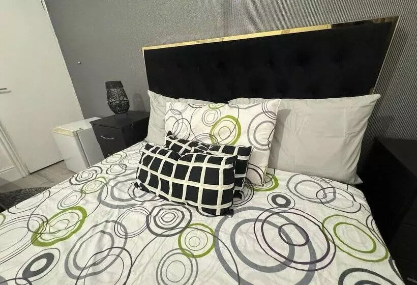 レジデンス Sheffield House Sleeps 5 Parking Garden