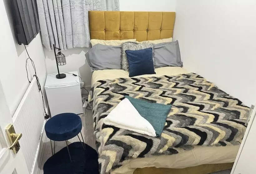 レジデンス Sheffield House Sleeps 5 Parking Garden