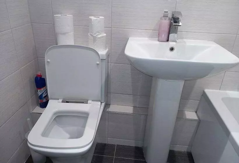 Residenssi Lovely 2 Bed House In Sunderland