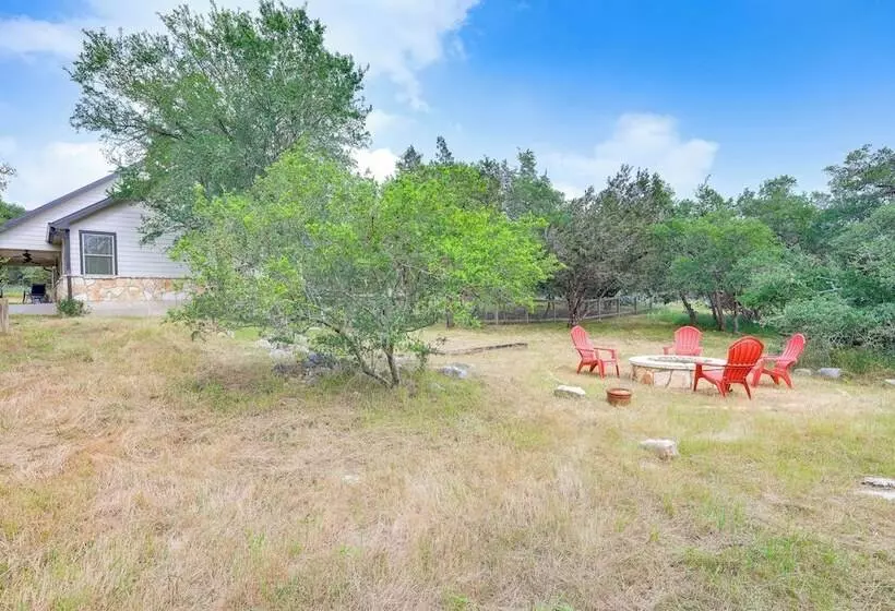 San Marcos Home W/ Fire Pit ~ 10 Mi To Downtown!