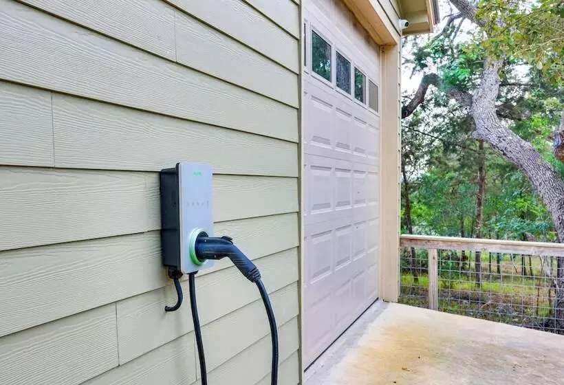 San Marcos Home W/ Fire Pit ~ 10 Mi To Downtown!