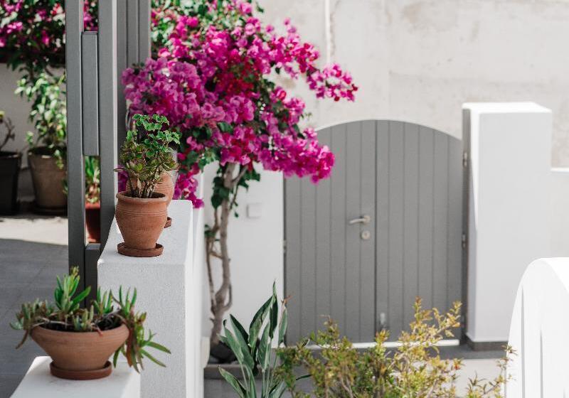 Santorini Style Rooms