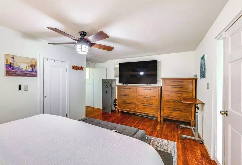 On Site River Access: Quiet Home In Wilseyville!