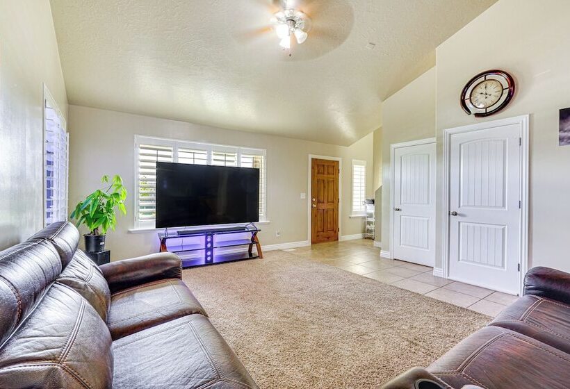 South Jordan Home: Grill, 21 Mi To Salt Lake City