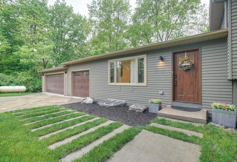 Spacious Riverfront Delaware Home W/ Views