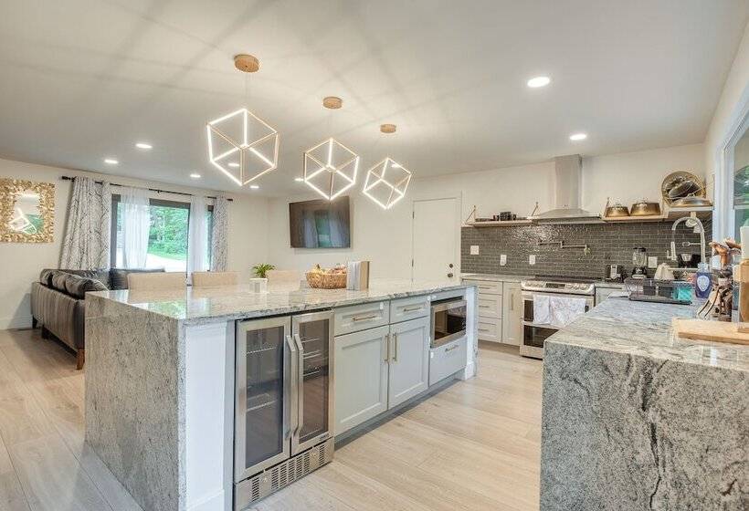 Spacious Riverfront Delaware Home W/ Views