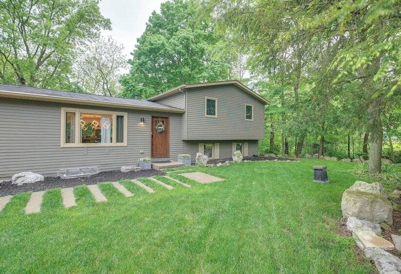 Spacious Riverfront Delaware Home W/ Views