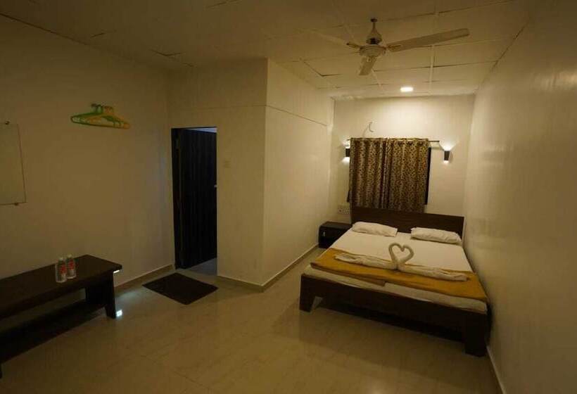 Twin Mountain Resort