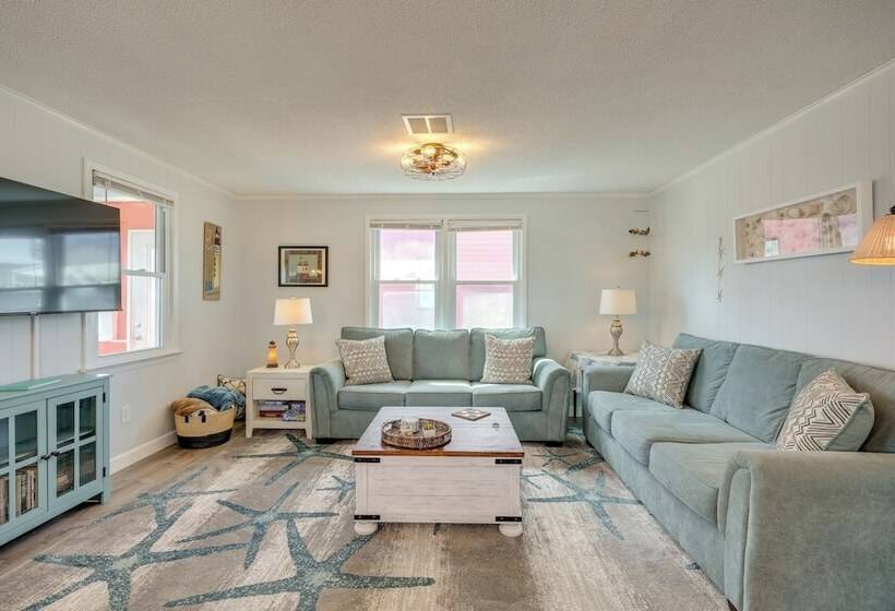 Updated Kitty Hawk Semi Oceanfront W/ Ocean Views