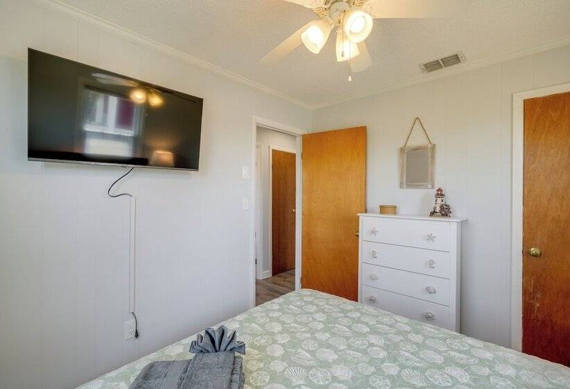 Updated Kitty Hawk Semi Oceanfront W/ Ocean Views