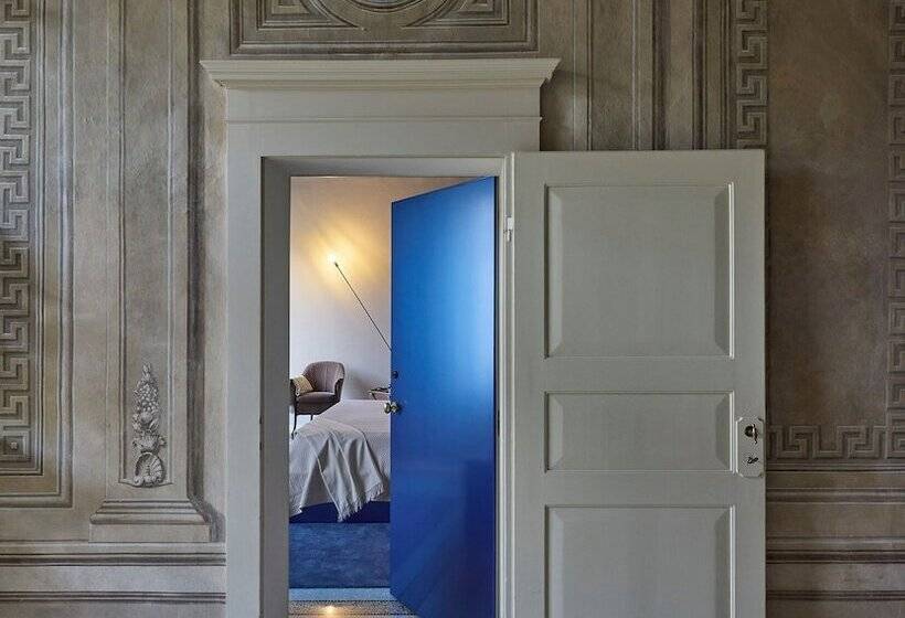 تختخواب و صبحانه Gironda