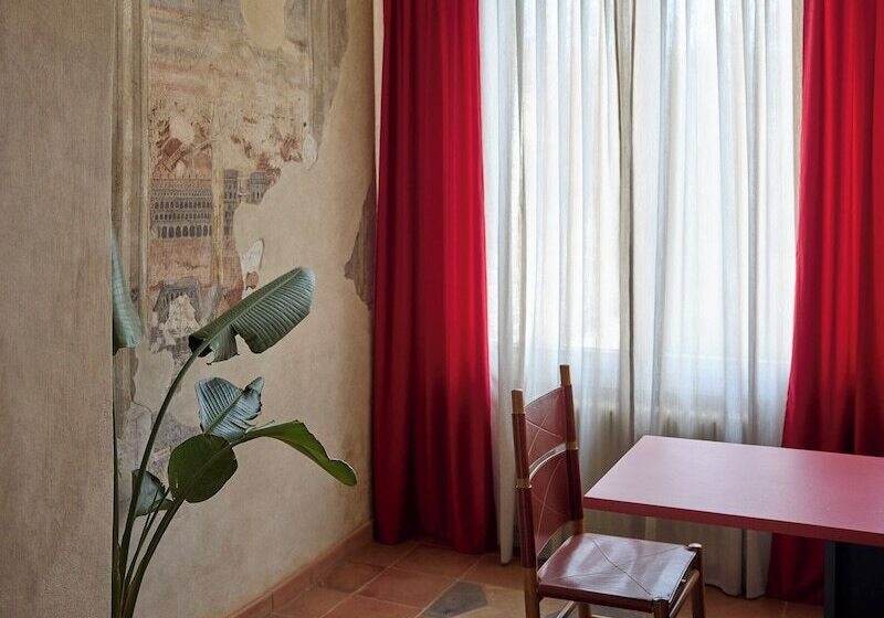 تختخواب و صبحانه Gironda