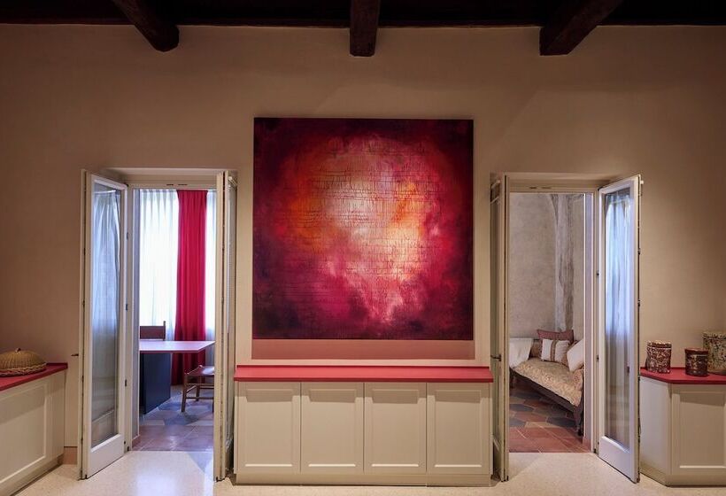 تختخواب و صبحانه Gironda