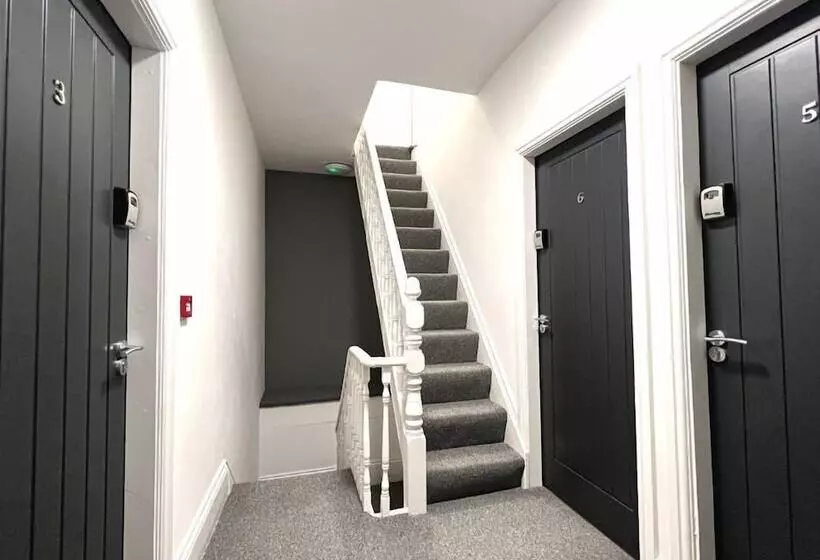 Chantry Suites By Sa Stays