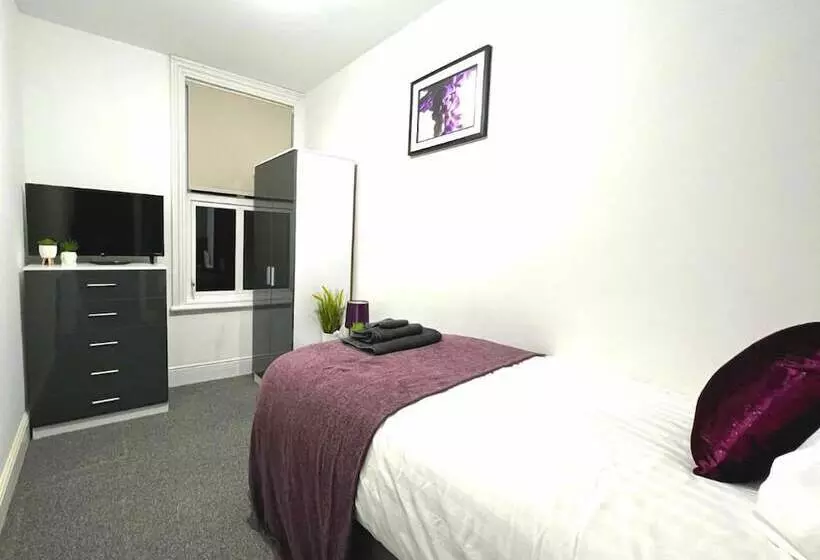 Chantry Suites By Sa Stays