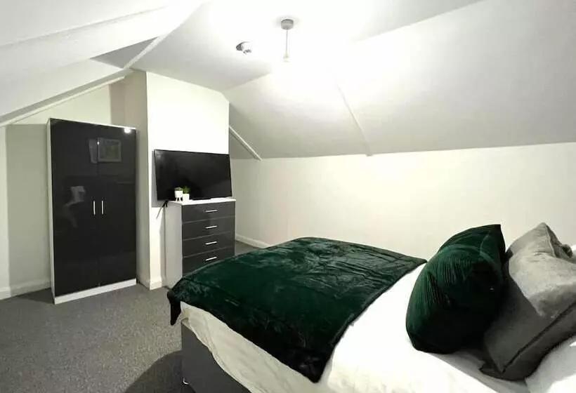 Chantry Suites By Sa Stays