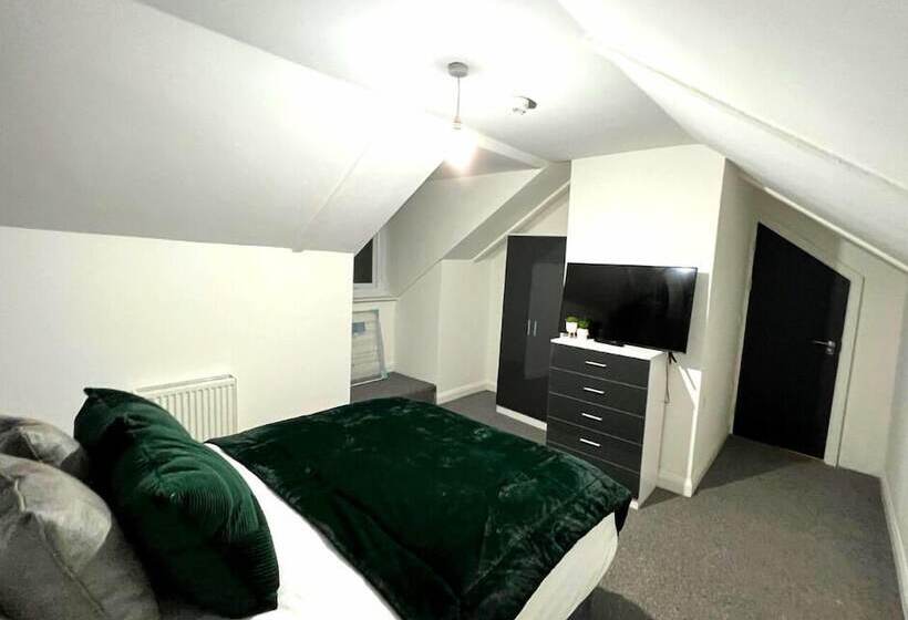 Chantry Suites By Sa Stays