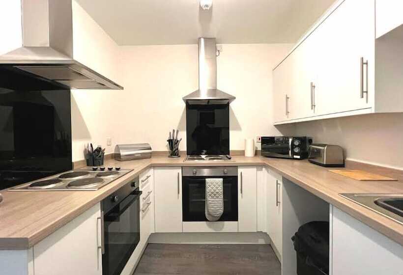 Chantry Suites By Sa Stays