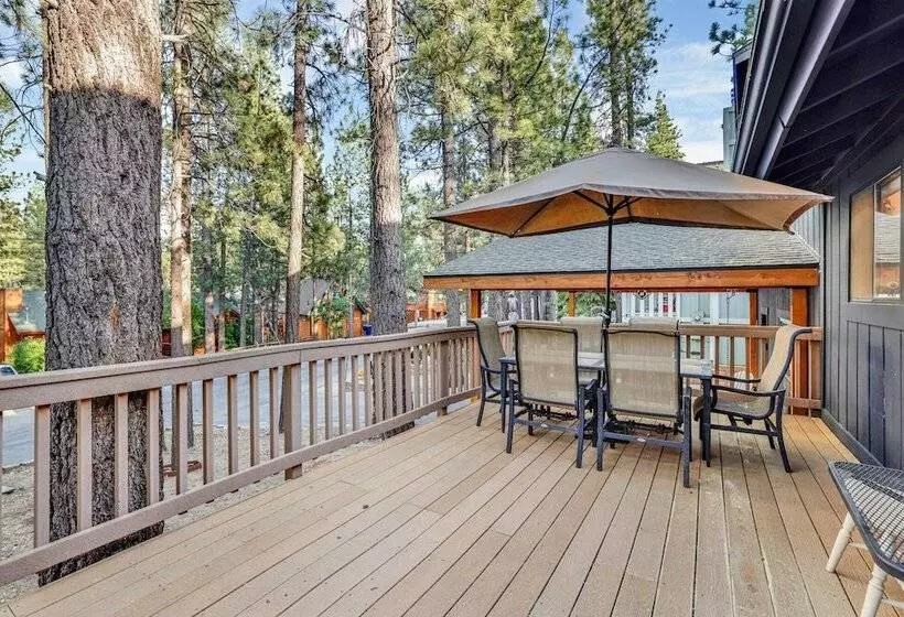 Elmwood Place #2218