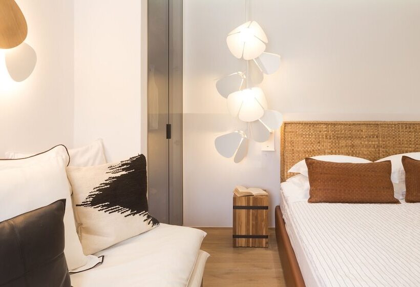 هتل Kallos Villas & Suites