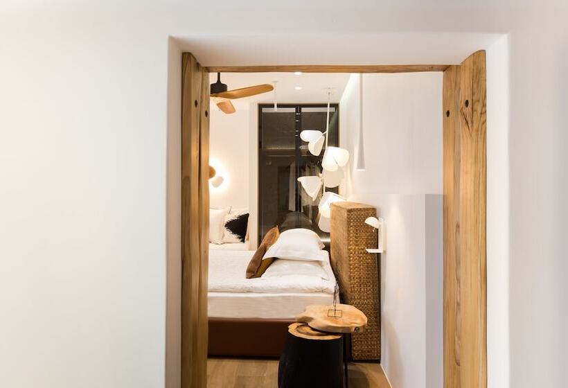 هتل Kallos Villas & Suites