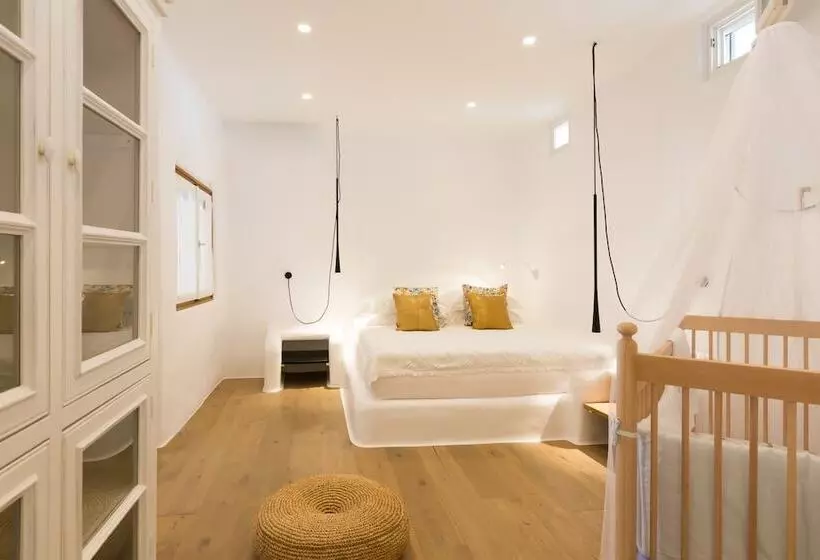 Hotelli Kallos Villas & Suites