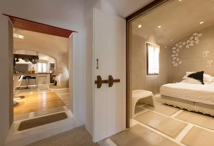 Hotelli Kallos Villas & Suites