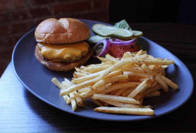 Hotel Powerhouse On Broadway