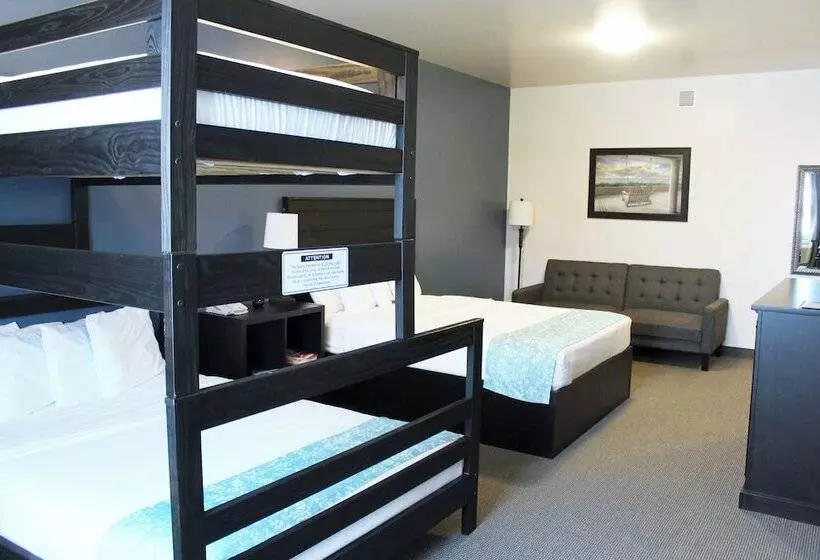 Hotelli Roadhouse 52 Inn & Suites