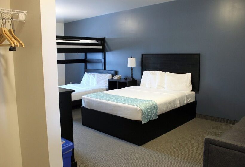 Hotel Roadhouse 52 Inn & Suites