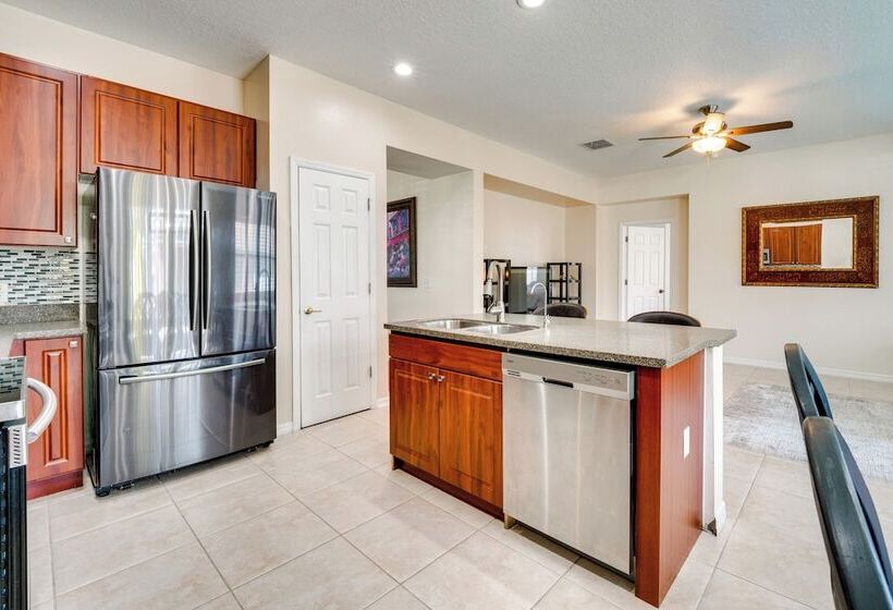 Kissimmee Home W/ Private Pool Near Disney Parks!