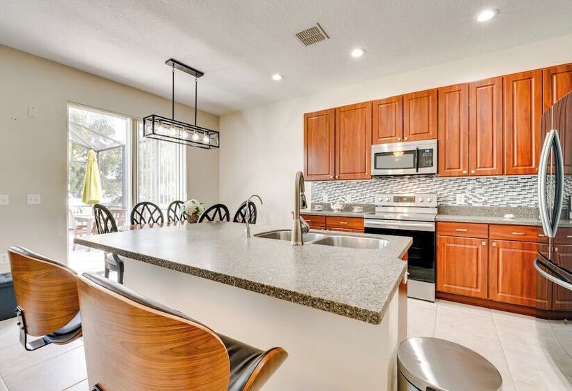 Kissimmee Home W/ Private Pool Near Disney Parks!