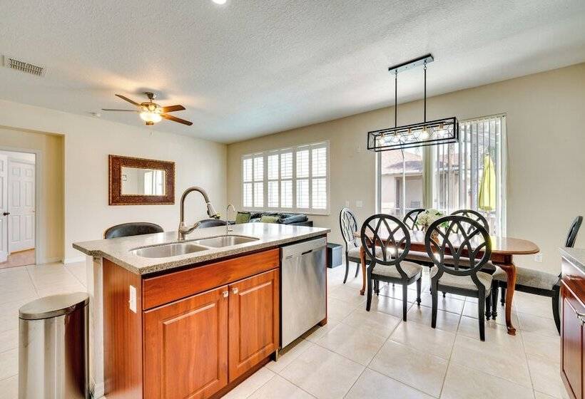Kissimmee Home W/ Private Pool Near Disney Parks!