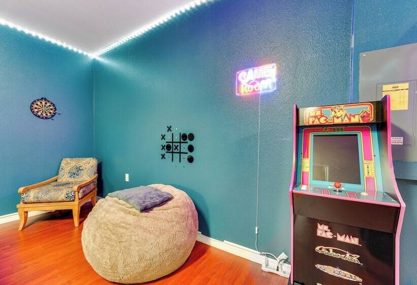 Kissimmee Home W/ Private Pool Near Disney Parks!