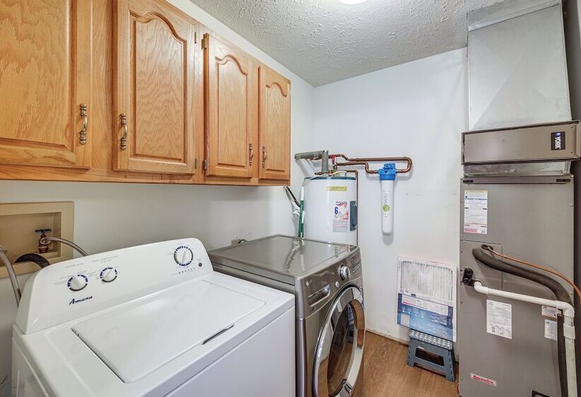 Lovely Terre Haute Home W/ Private Yard & Hot Tub!