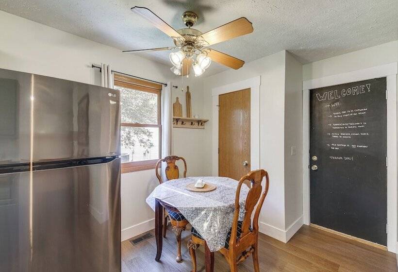 Lovely Terre Haute Home W/ Private Yard & Hot Tub!