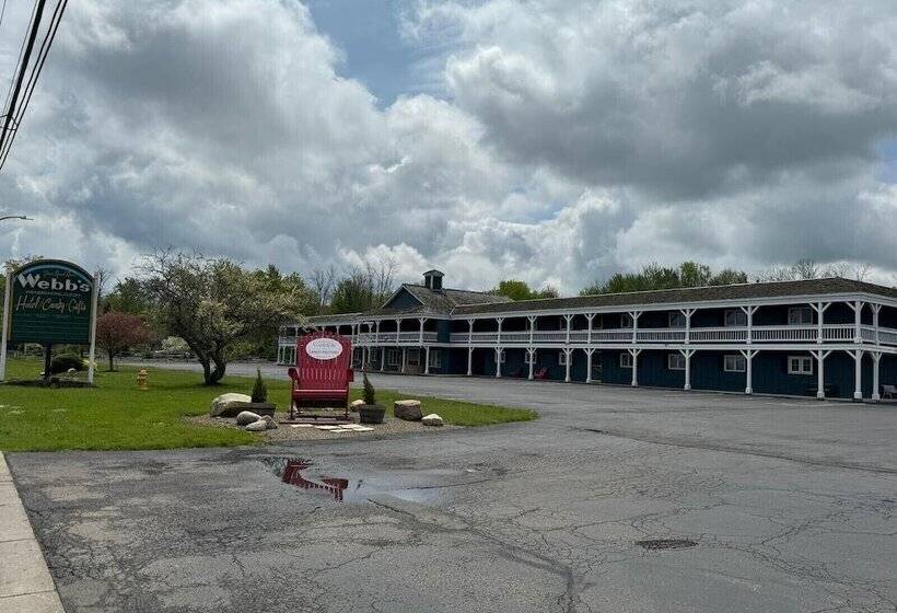 モーテル Webb S Year Round Resort