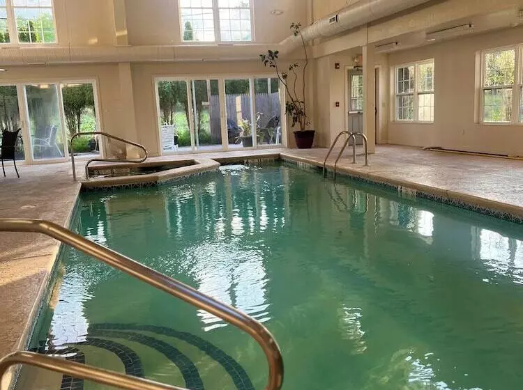 Motelli Webb S Year Round Resort